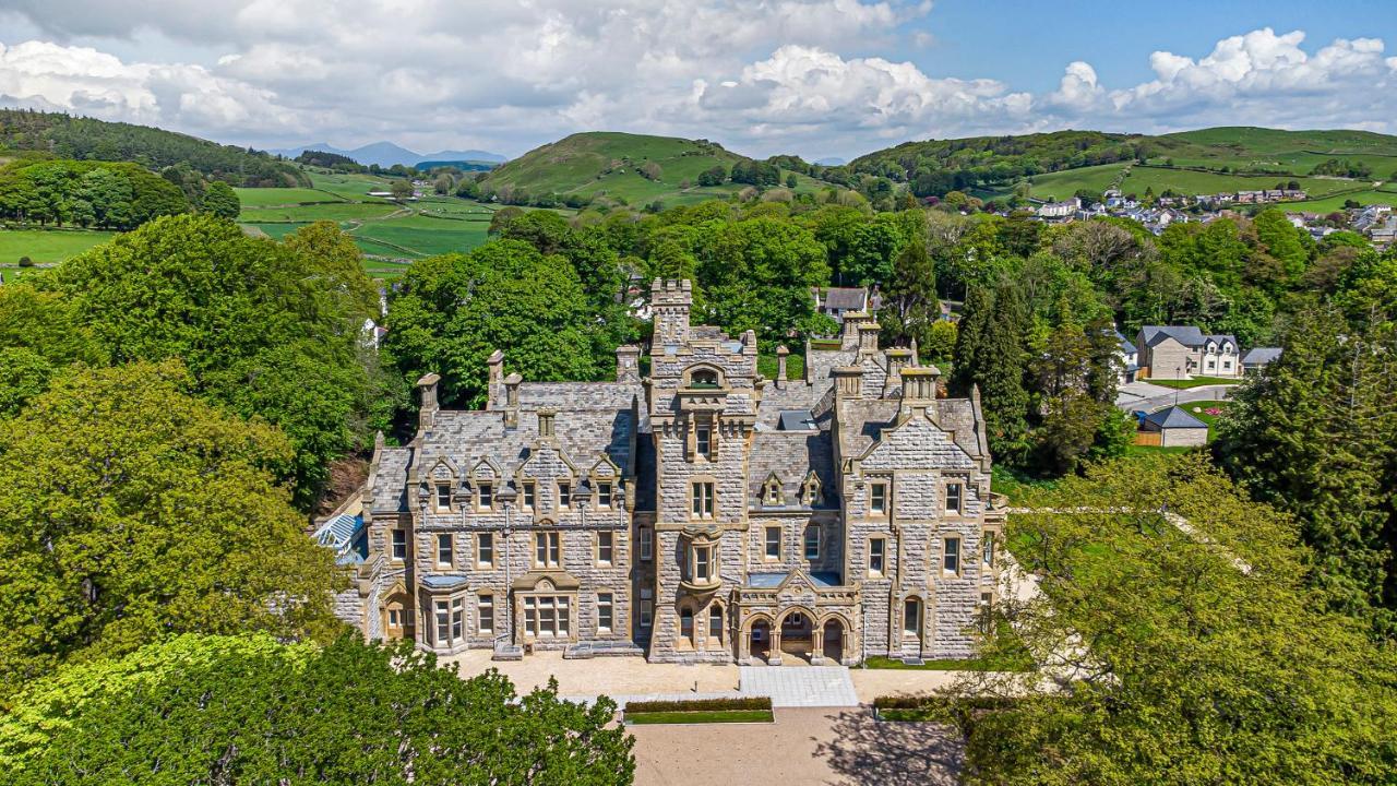 The Violet Suite Stone Cross Mansion Ulverston Buitenkant foto