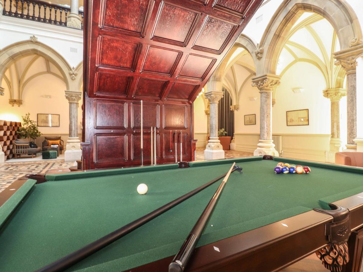 The Violet Suite Stone Cross Mansion Ulverston Buitenkant foto