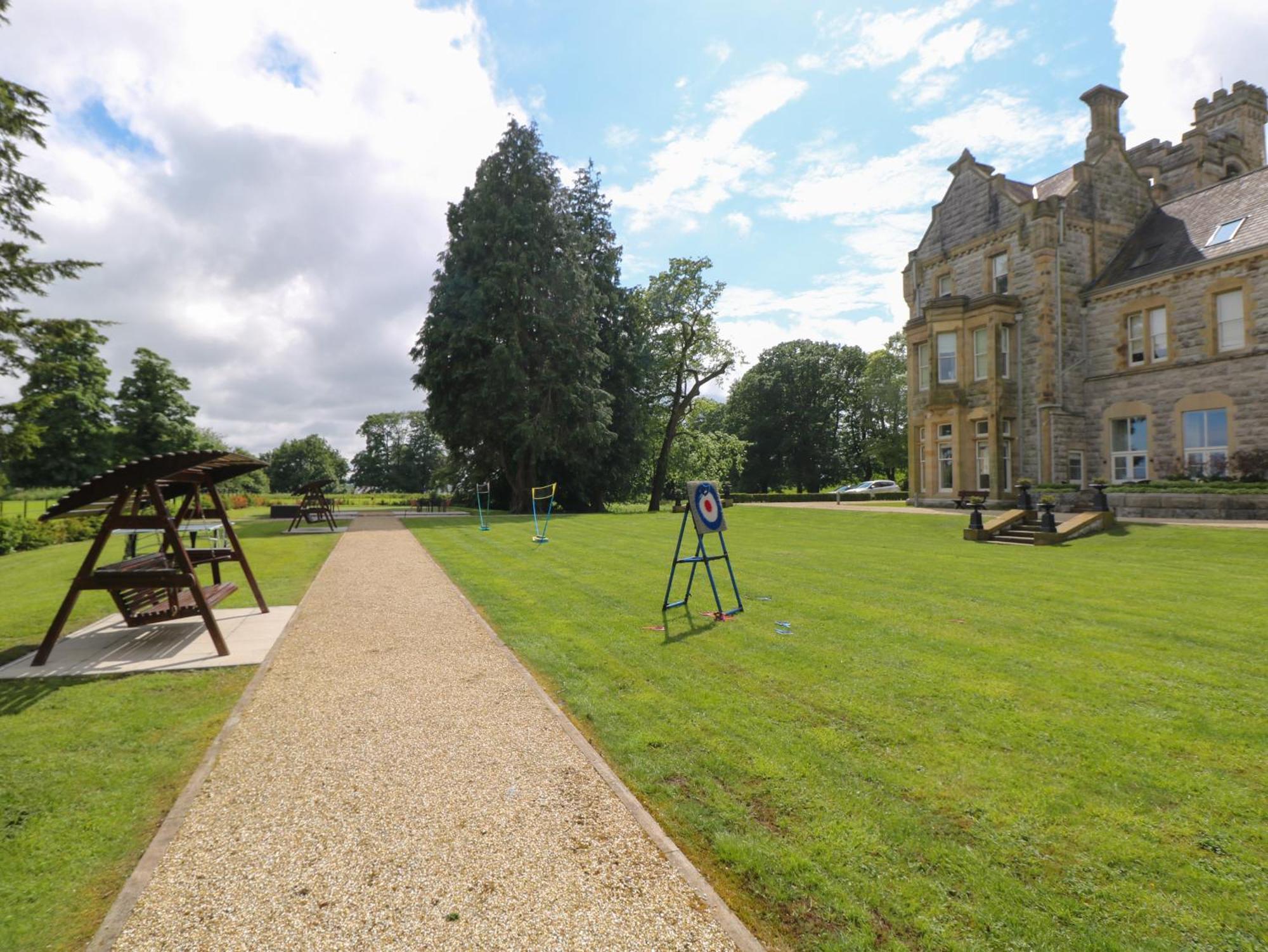 The Violet Suite Stone Cross Mansion Ulverston Buitenkant foto